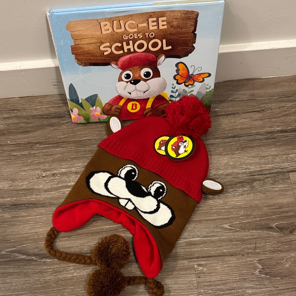 Buc-ee's Red and Brown Kids Beanie Hat and book bundle